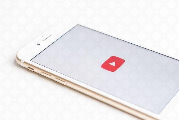 YouTube iPhone