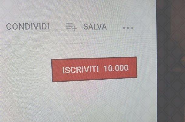 Iscriviti a YouTube